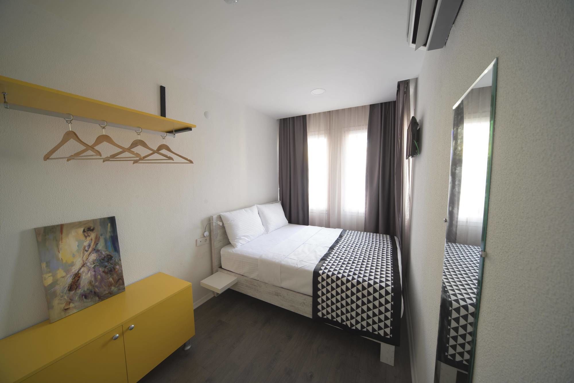 Piano 3* Izmir
