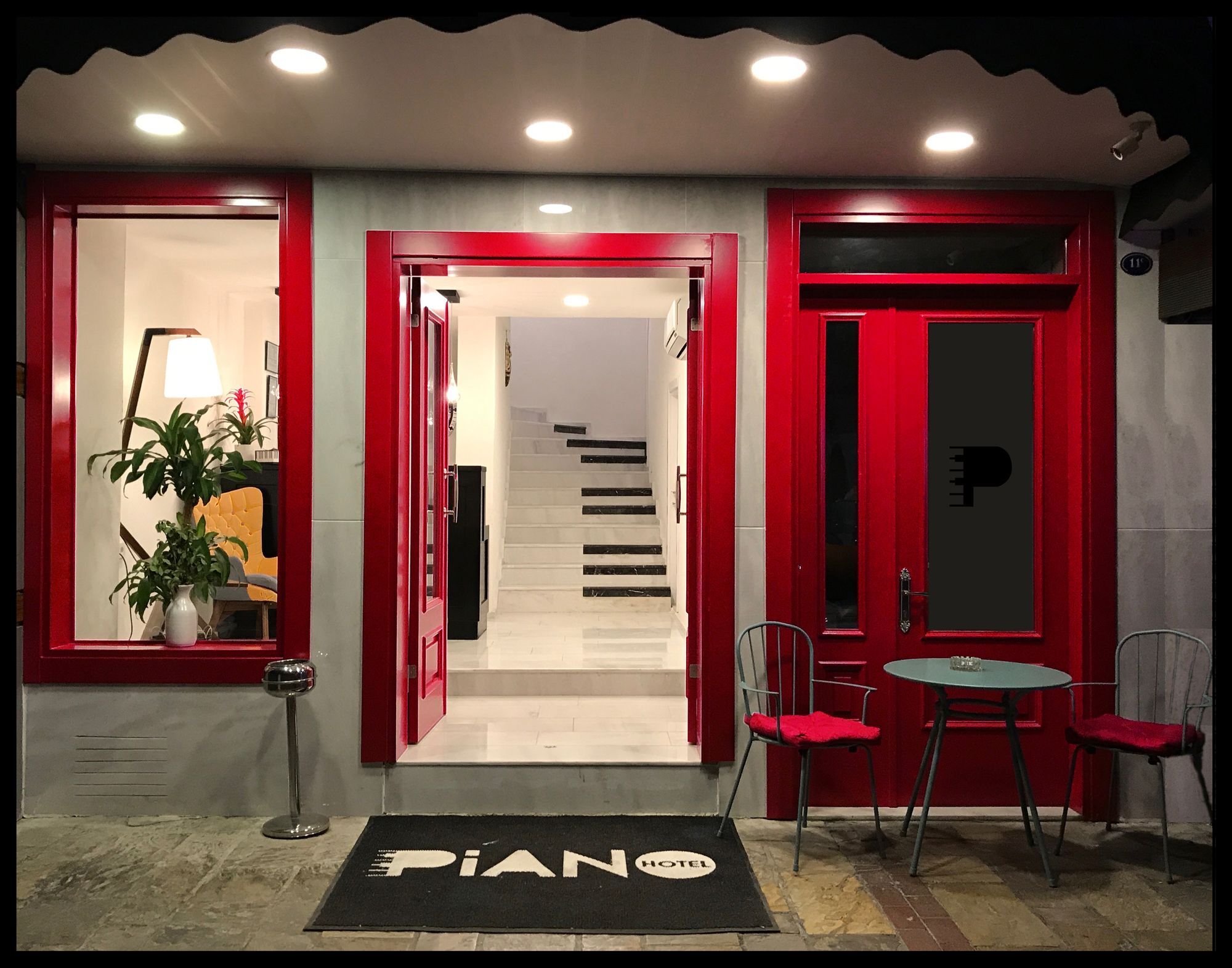 Piano 3*